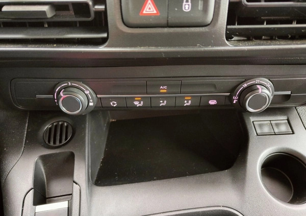 Toyota Proace City cena 105900 przebieg: 6038, rok produkcji 2022 z Poniec małe 137